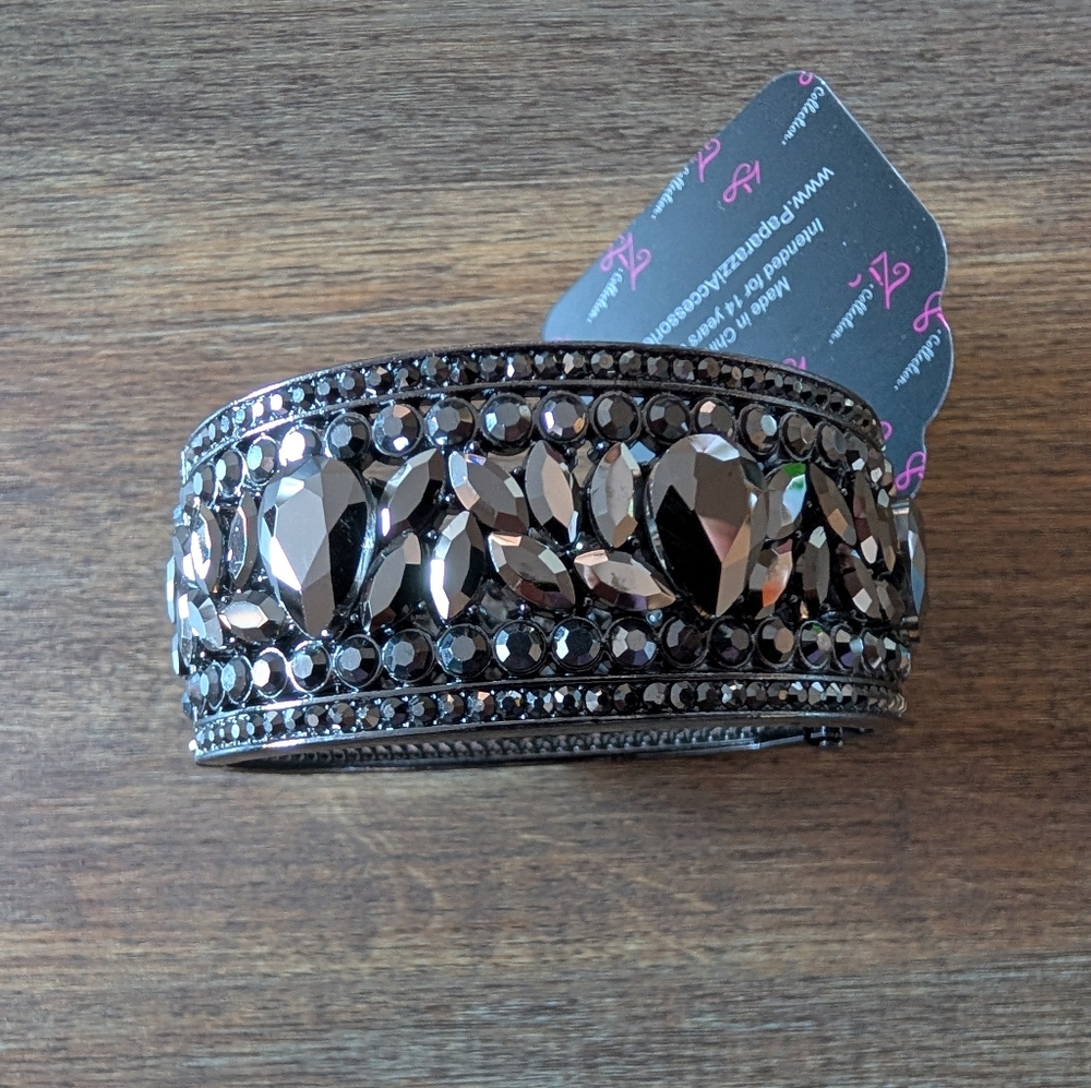 PAPARAZZI ACCESSORIES ZI BRACELET AFTER PARTY POWERHOUSE HEMATITE RHINESTONE NEW
